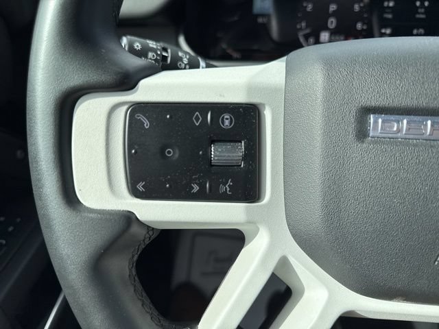 Used 2025 Land Rover Defender 110 S AWD/4WD image 34