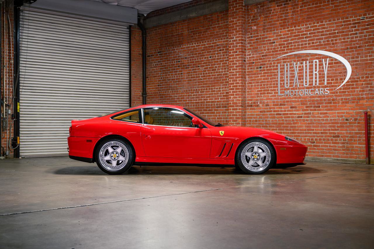 Used 1999 Ferrari 550 Maranello Coupe image 12