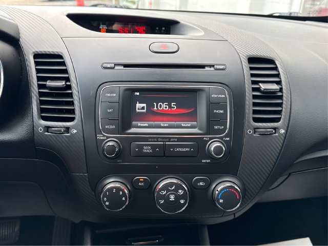 Used 2014 Kia Forte EX FWD image 15