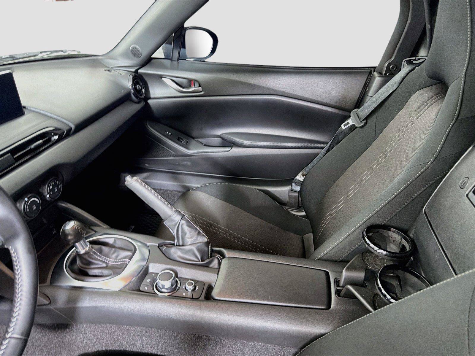 Used 2024 MAZDA MX-5 Miata Sport RWD image 22