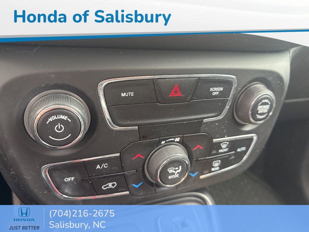 Used 2019 Jeep Compass Trailhawk image 14