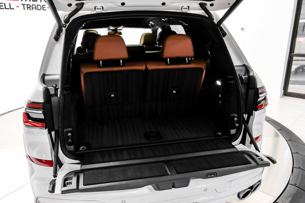 Used 2025 BMW ALPINA XB7 AWD/4WD image 72