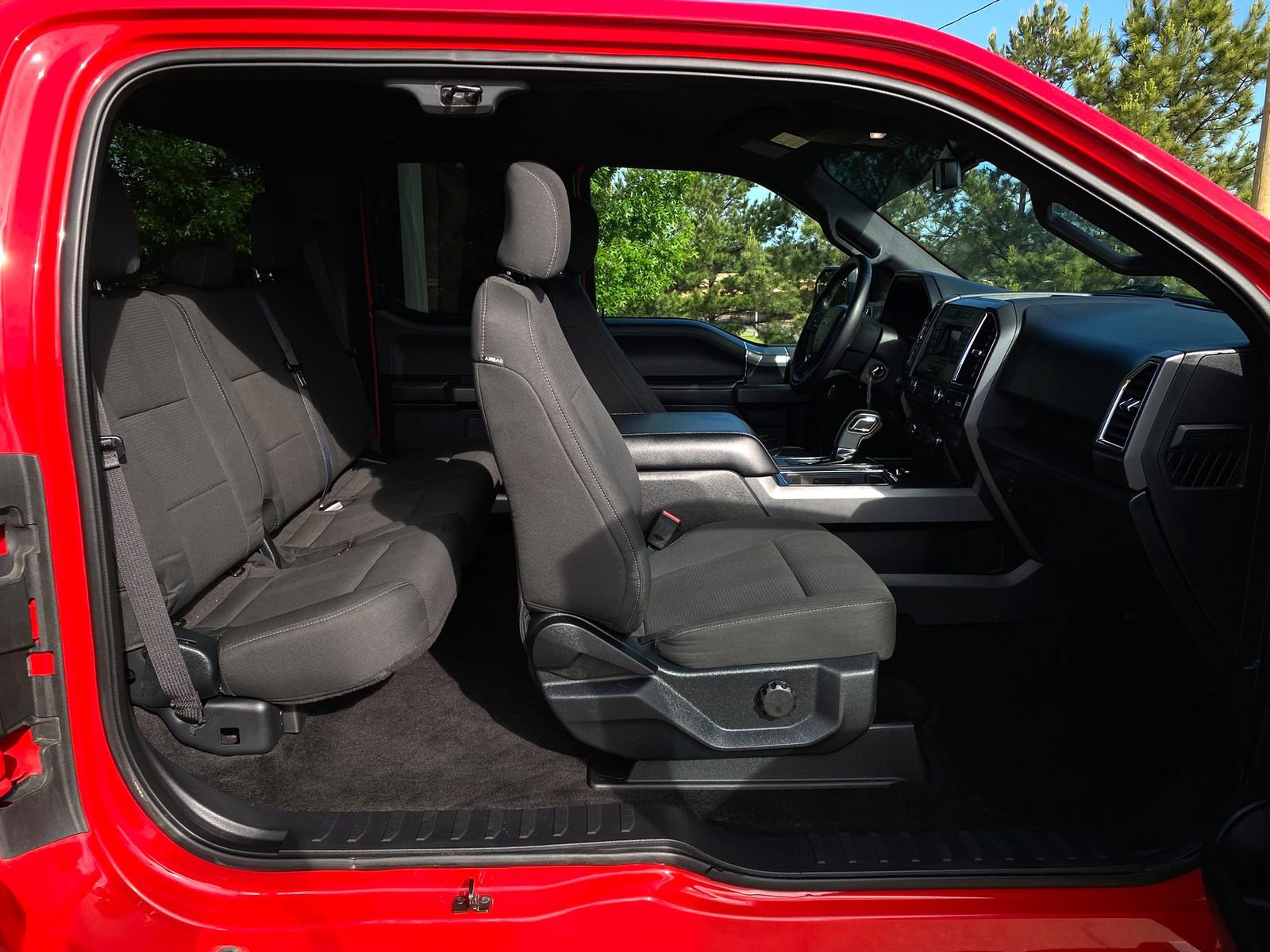 Used 2016 Ford F150 XLT w/ Equipment Group 301A Mid RWD image 29