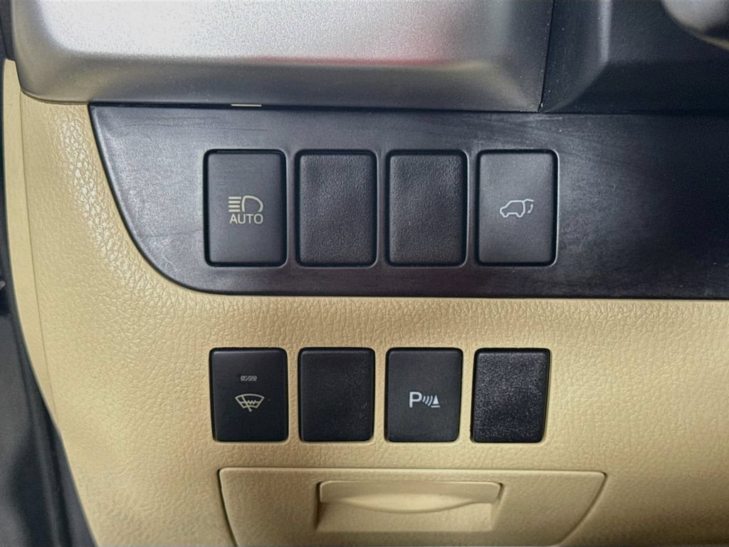 Certified 2019 Toyota Highlander Limited AWD/4WD image 11