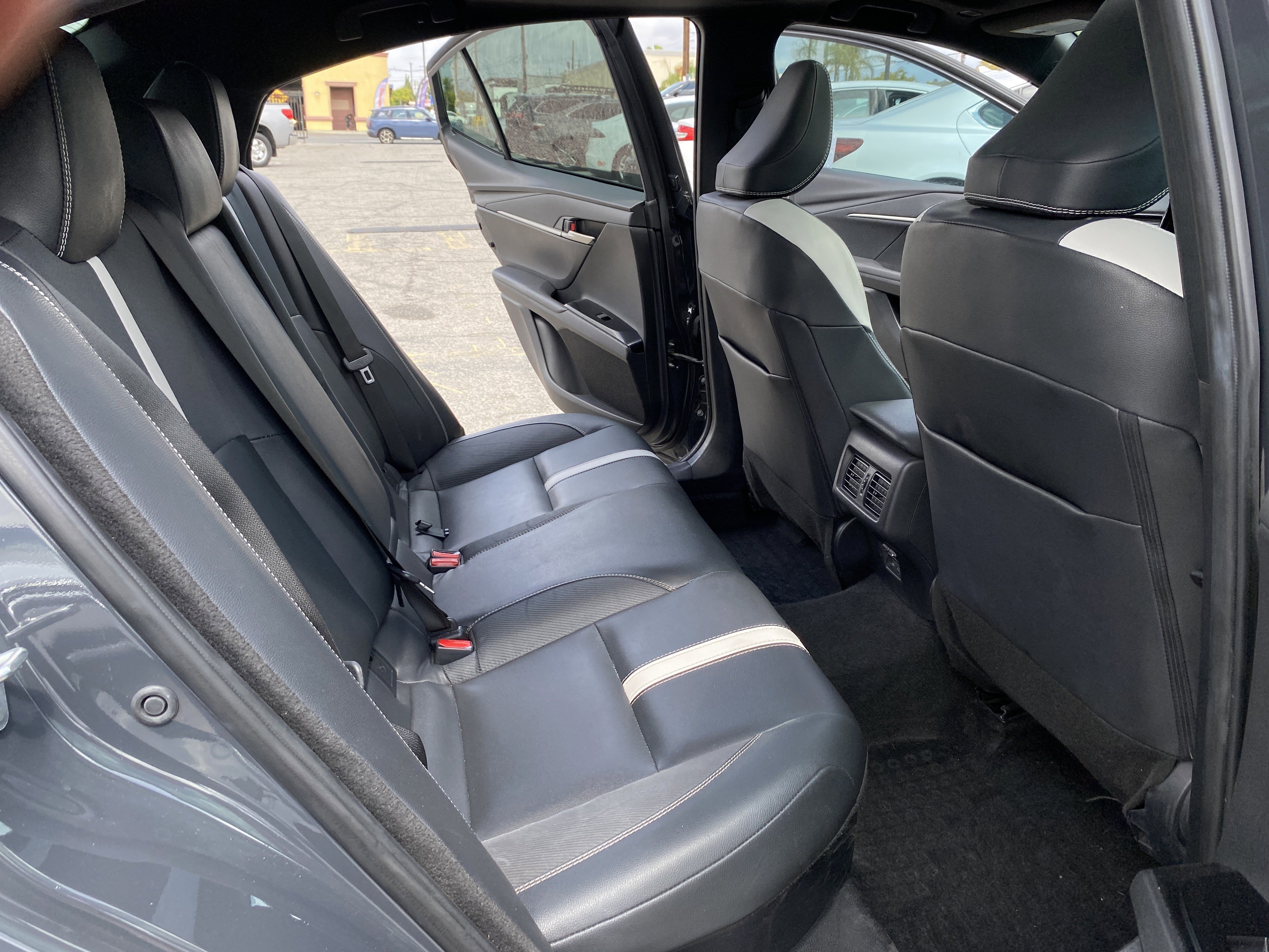 Used 2025 Toyota Camry SE w/ Multimedia Upgrade Package FWD image 20