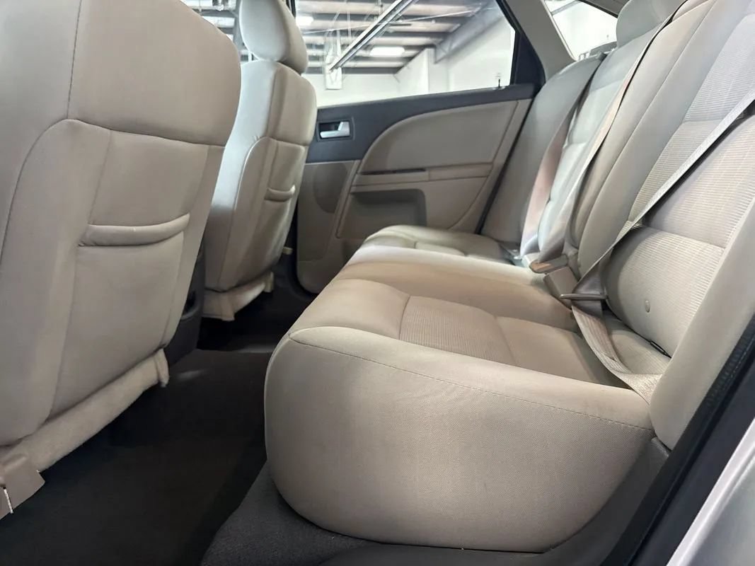 Used 2008 Mercury Sable AWD Sedan image 64