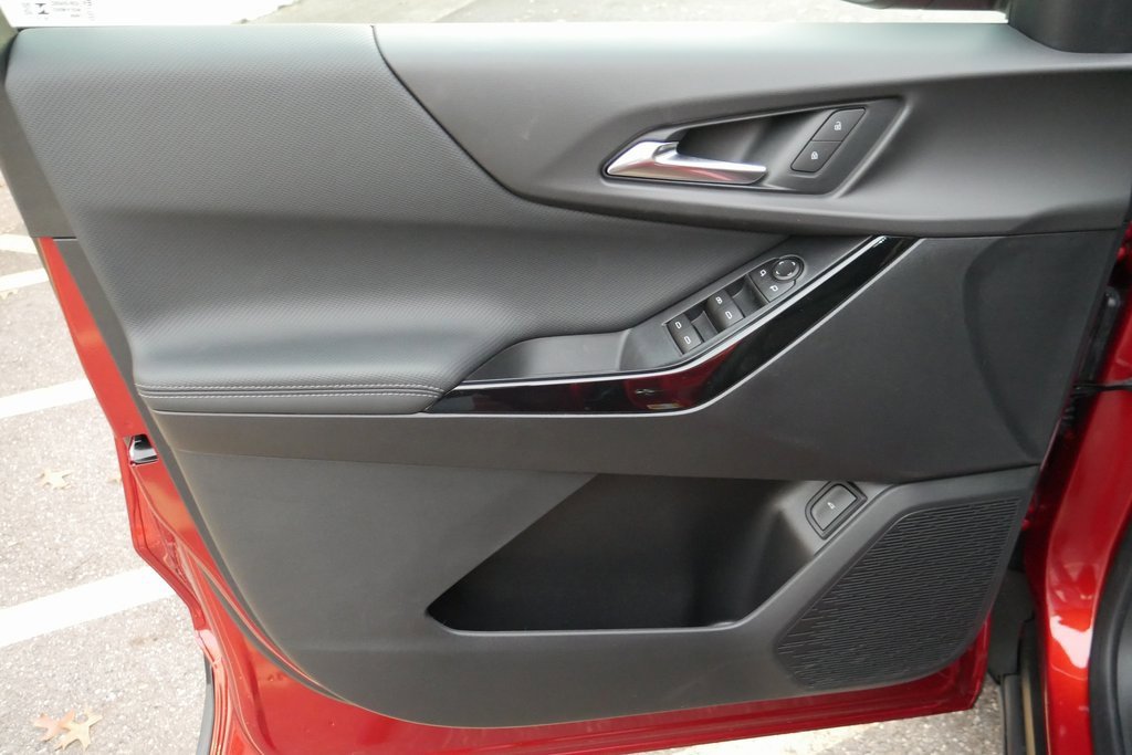 New 2026 Chevrolet Equinox LT image 29