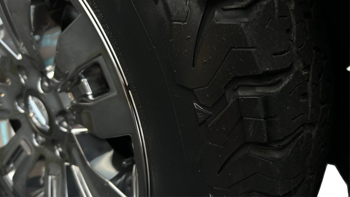 Used 2019 Nissan Titan Platinum Reserve image 50