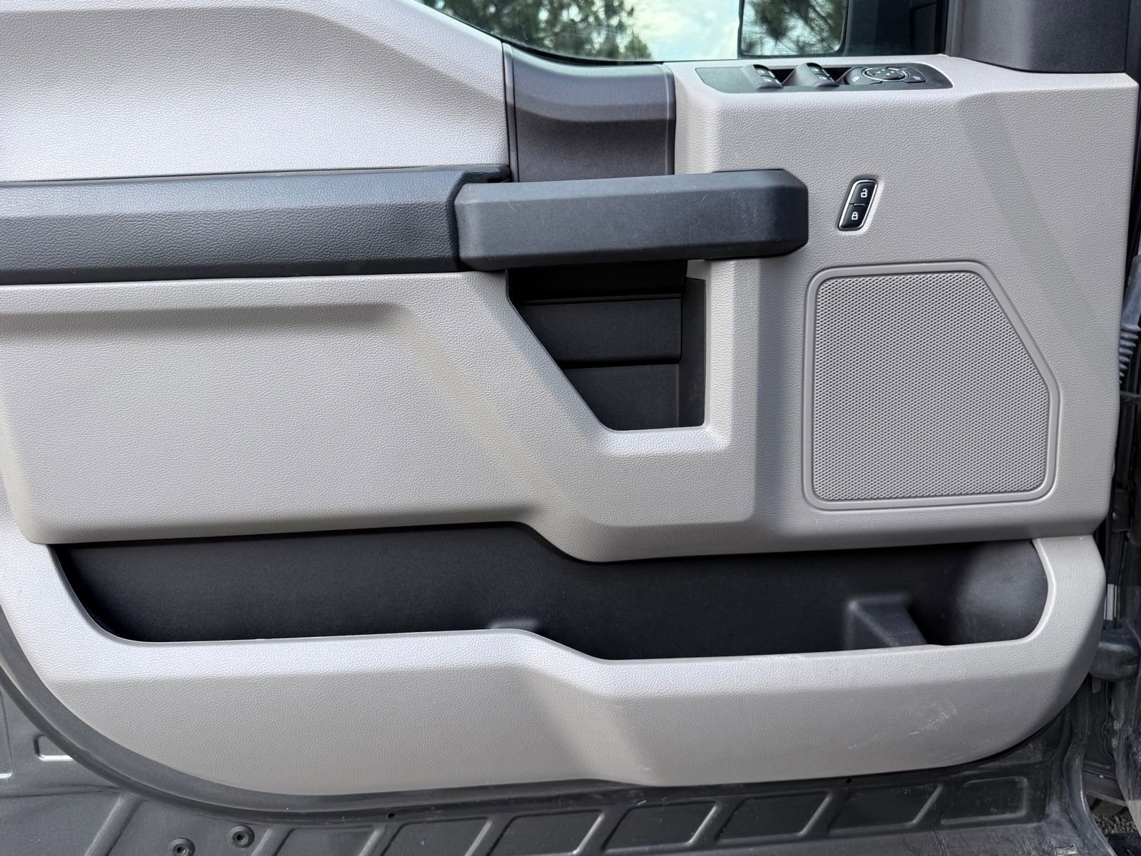 Used 2019 Ford F150 XL w/ Equipment Group 101A Mid image 41