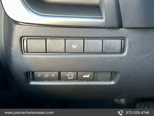 New 2026 Nissan Rogue SV AWD/4WD image 22