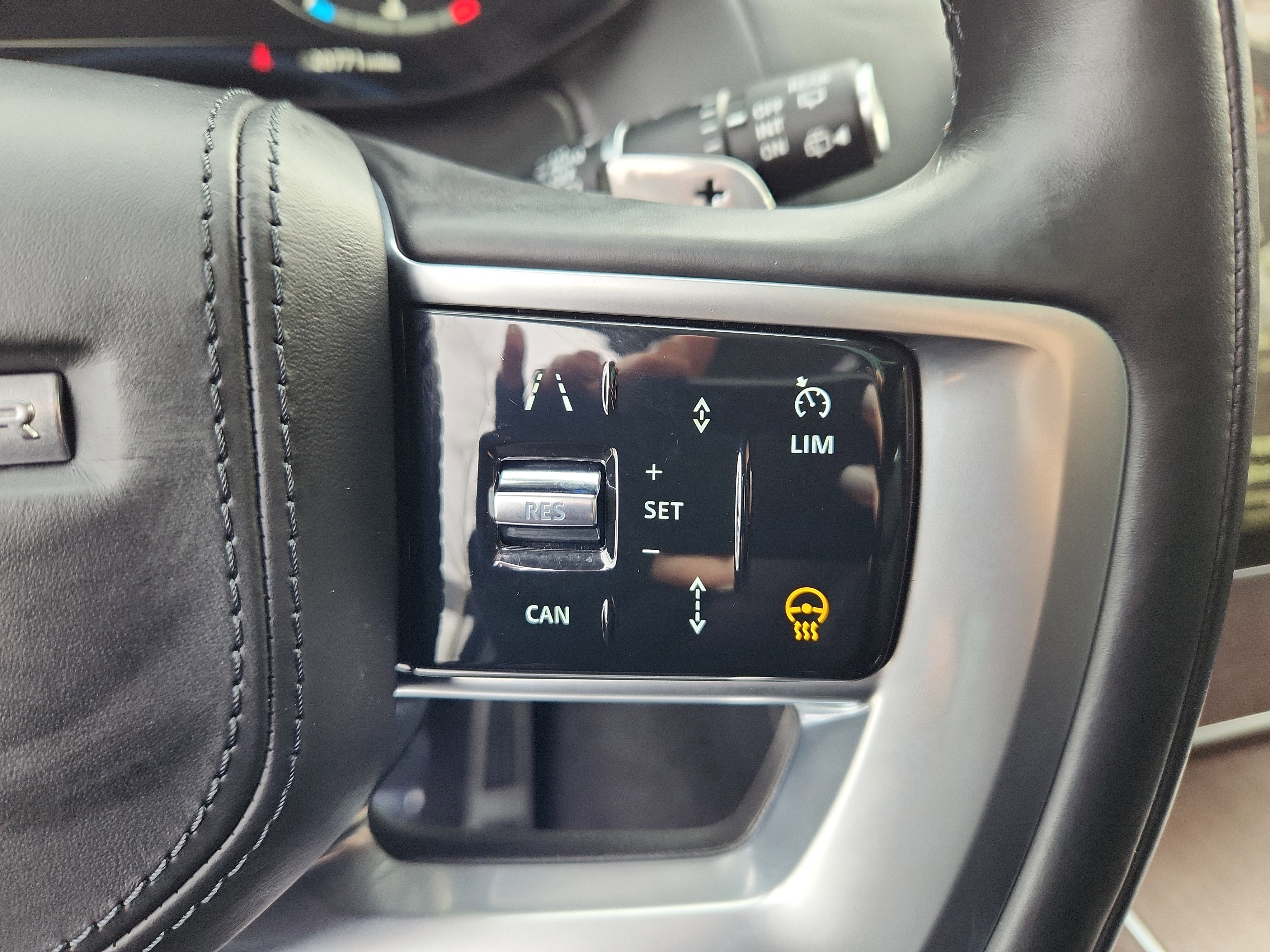 Used 2024 Land Rover Range Rover SE image 20