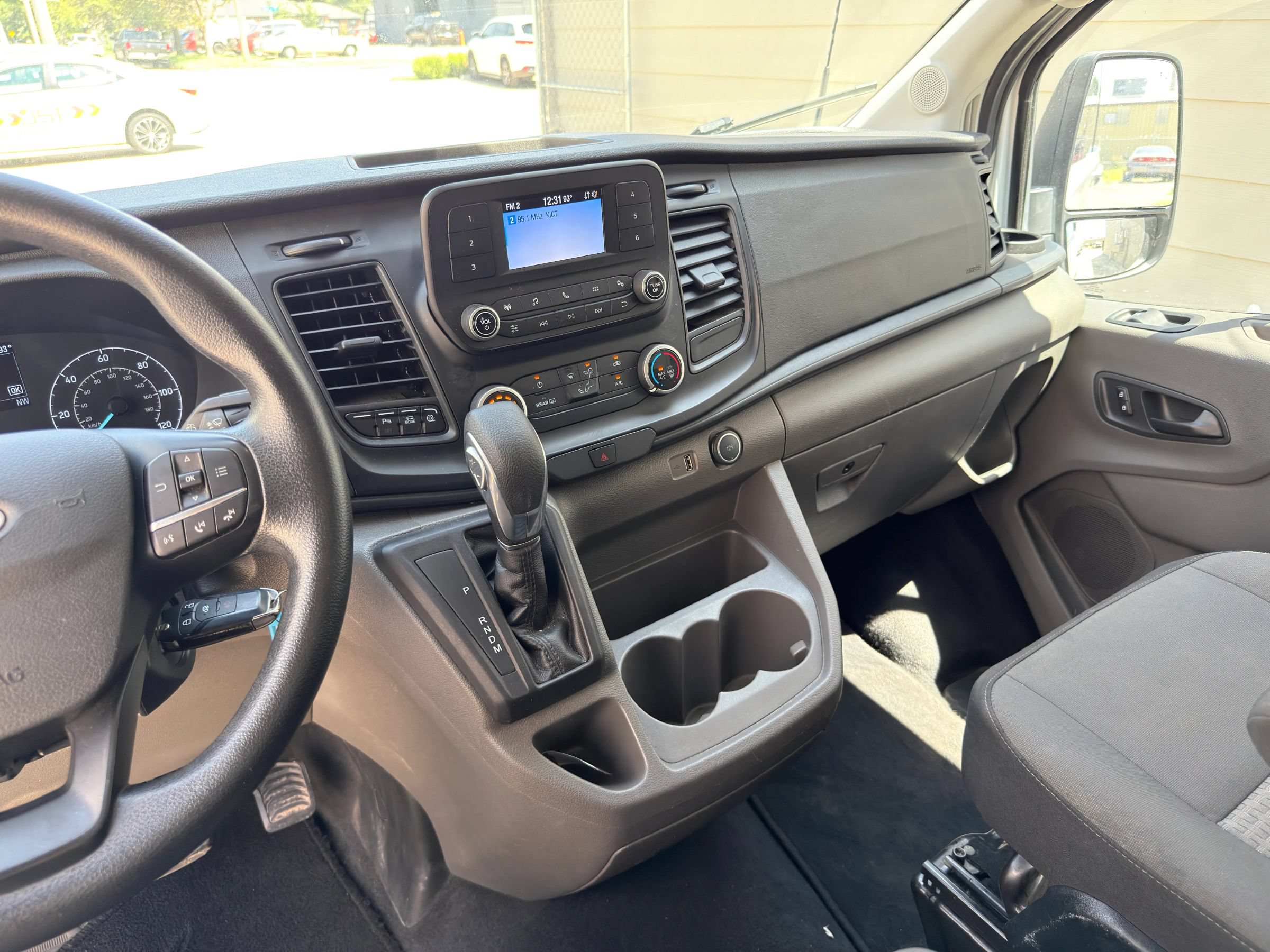 Used 2021 Ford Transit 350 XLT RWD image 15