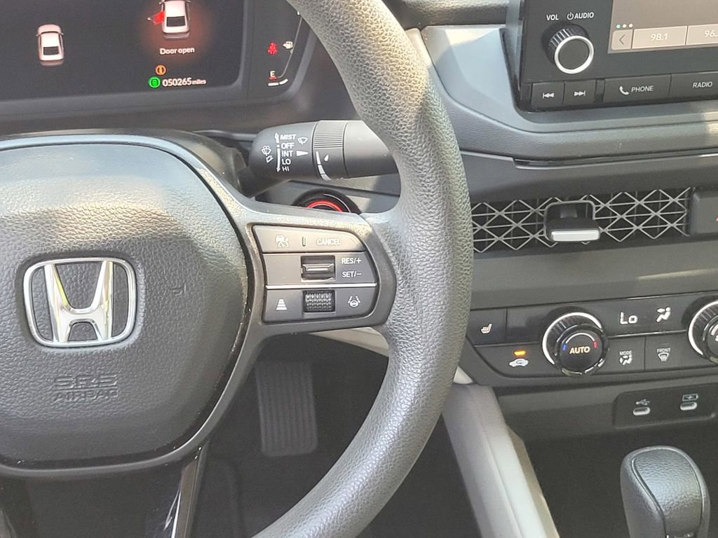 Used 2023 Honda Accord EX image 13