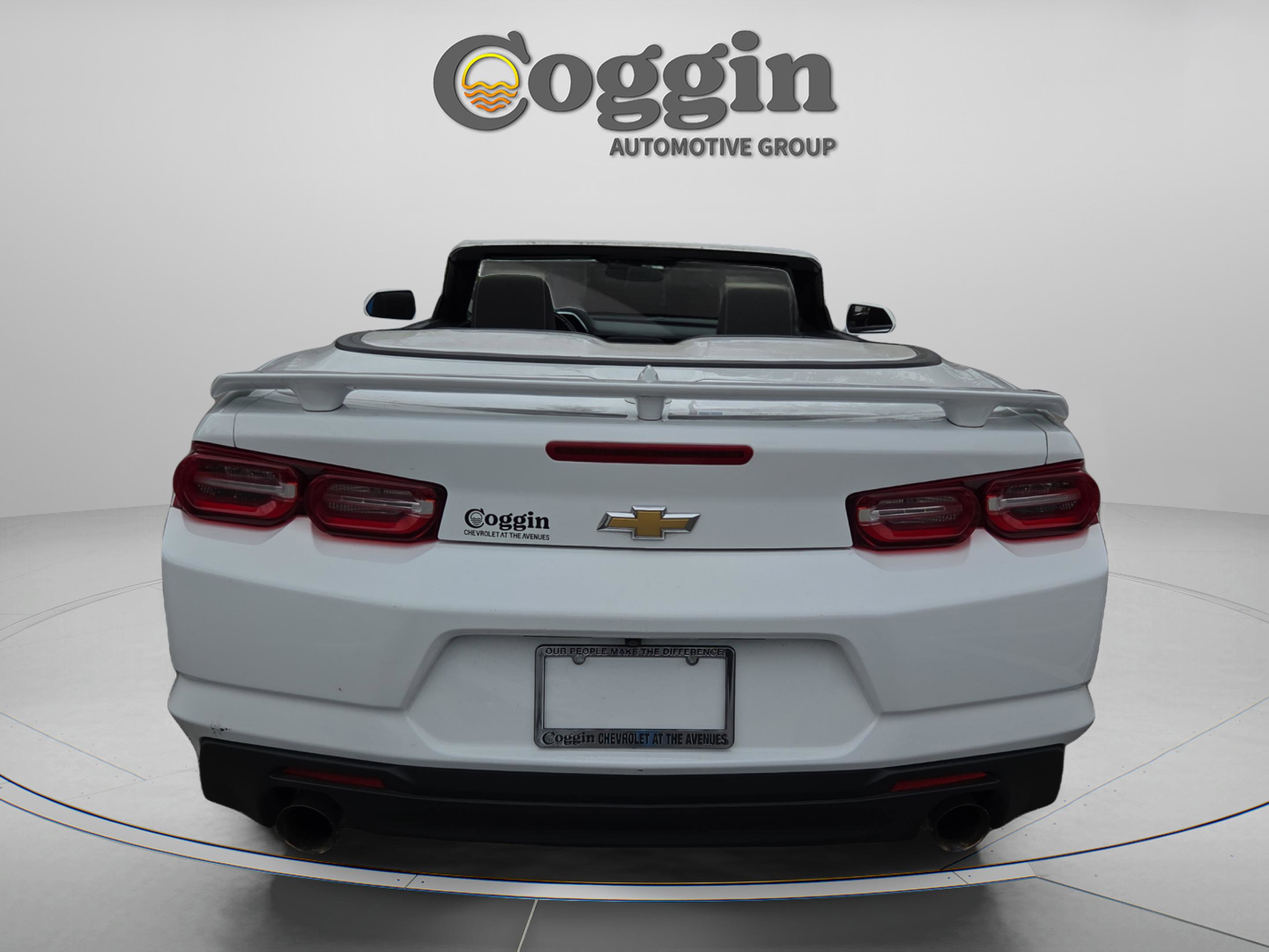 Certified 2022 Chevrolet Camaro LT RWD image 4