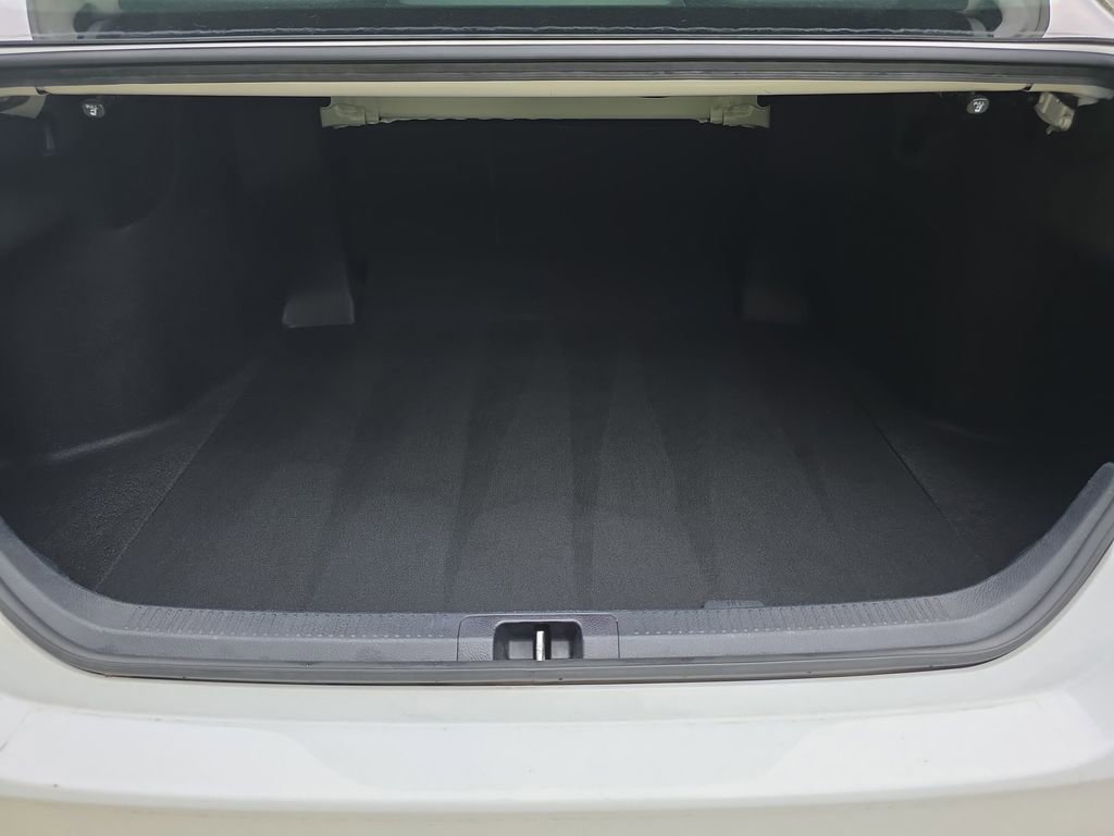 Used 2023 Toyota Camry SE FWD image 35