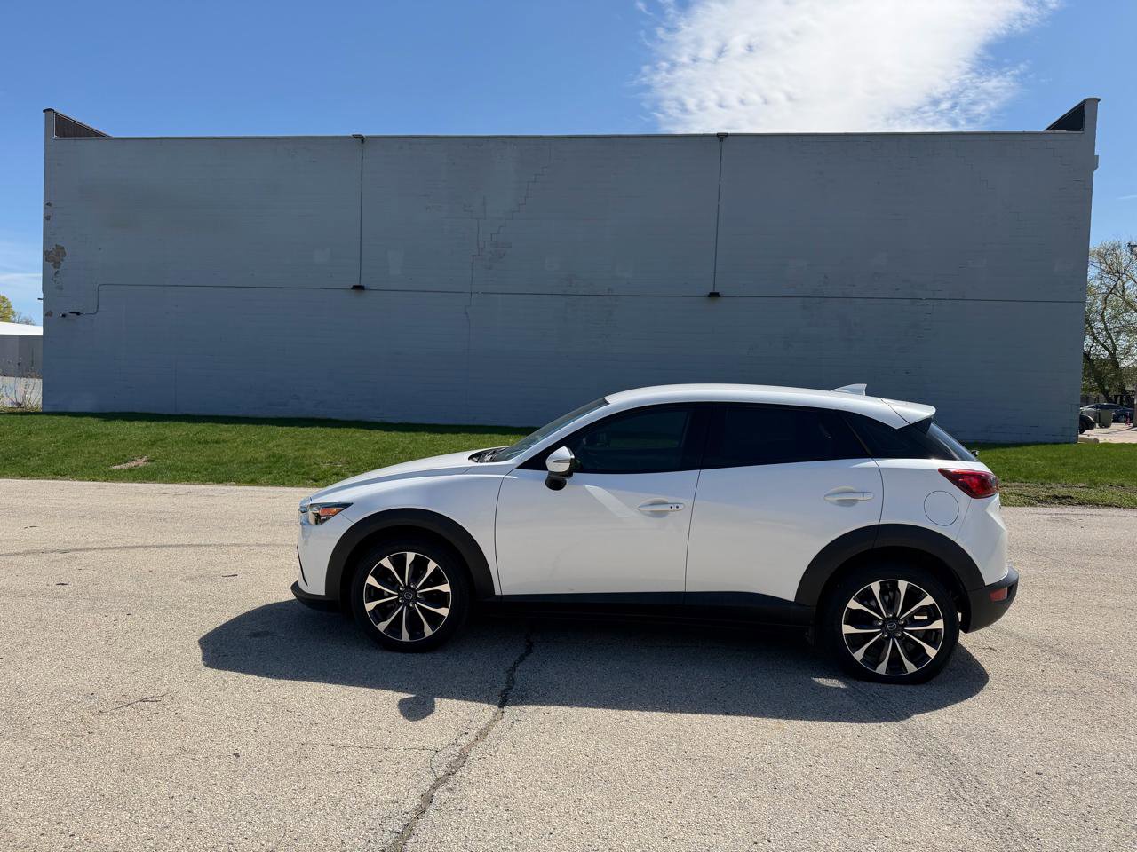 Used 2019 MAZDA CX-3 Touring FWD image 4