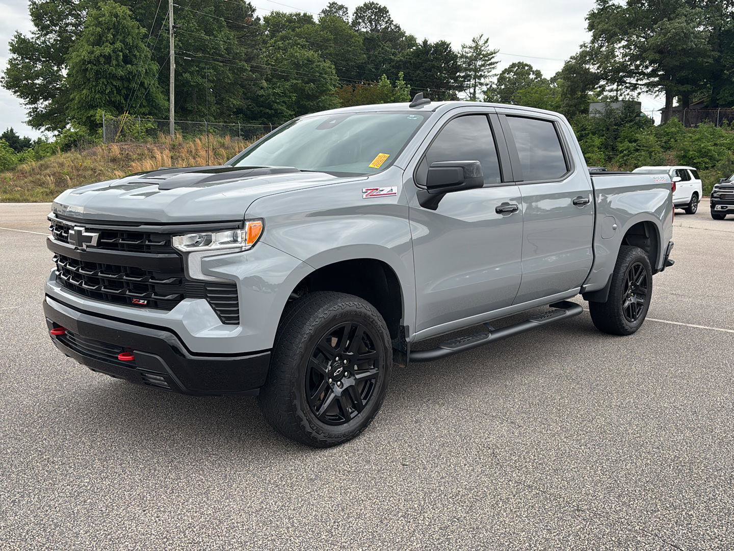 Used 2024 Chevrolet Silverado 1500 LT Trail Boss w/ Convenience Package II AWD/4WD video 1