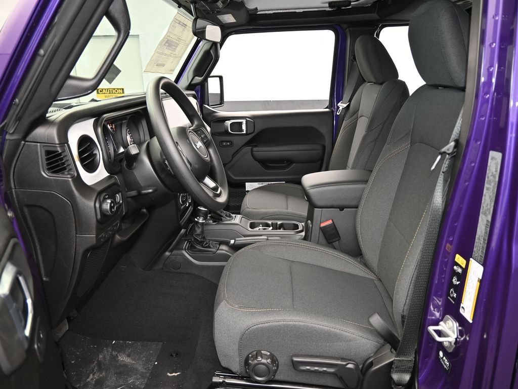New 2026 Jeep Gladiator Sport AWD/4WD image 11