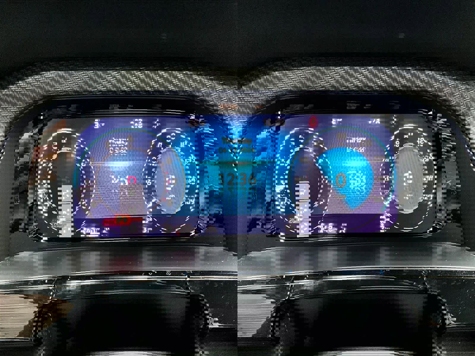 New 2026 Volkswagen Atlas Cross Sport SEL R-Line AWD/4WD image 19