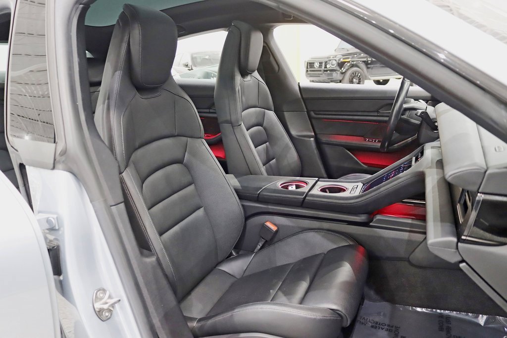 Used 2021 Porsche Taycan 4S image 29