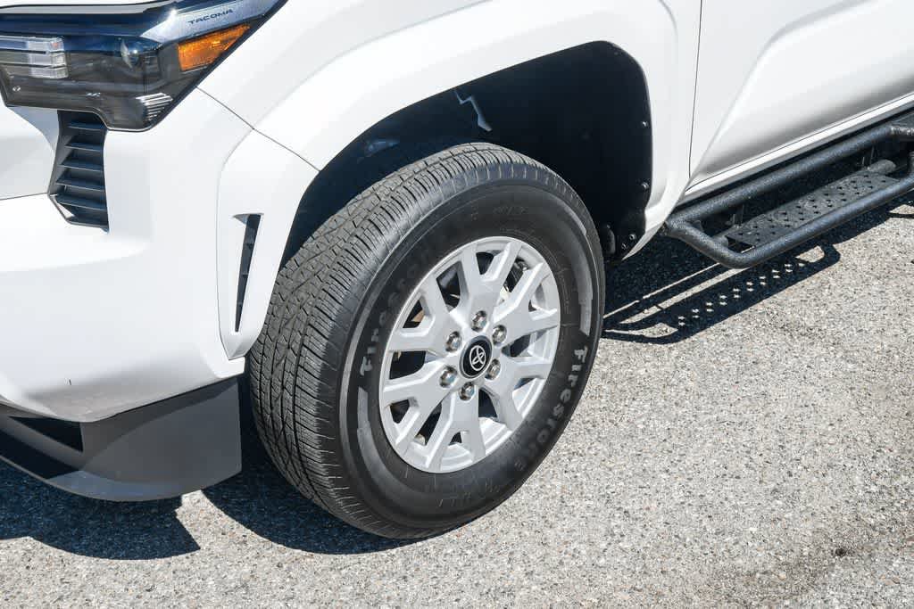 Used 2024 Toyota Tacoma SR RWD image 10