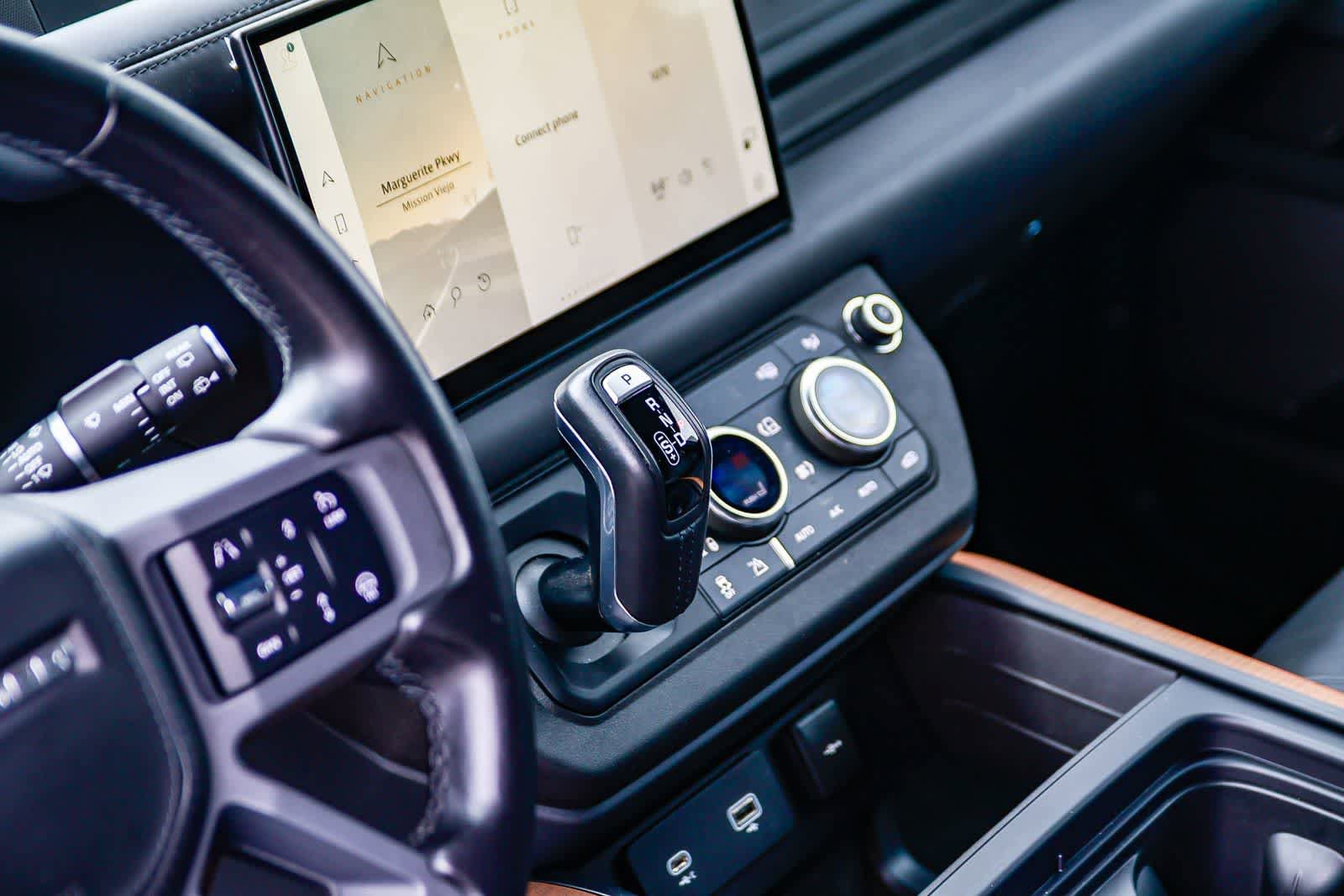 Used 2024 Land Rover Defender 110 X image 20