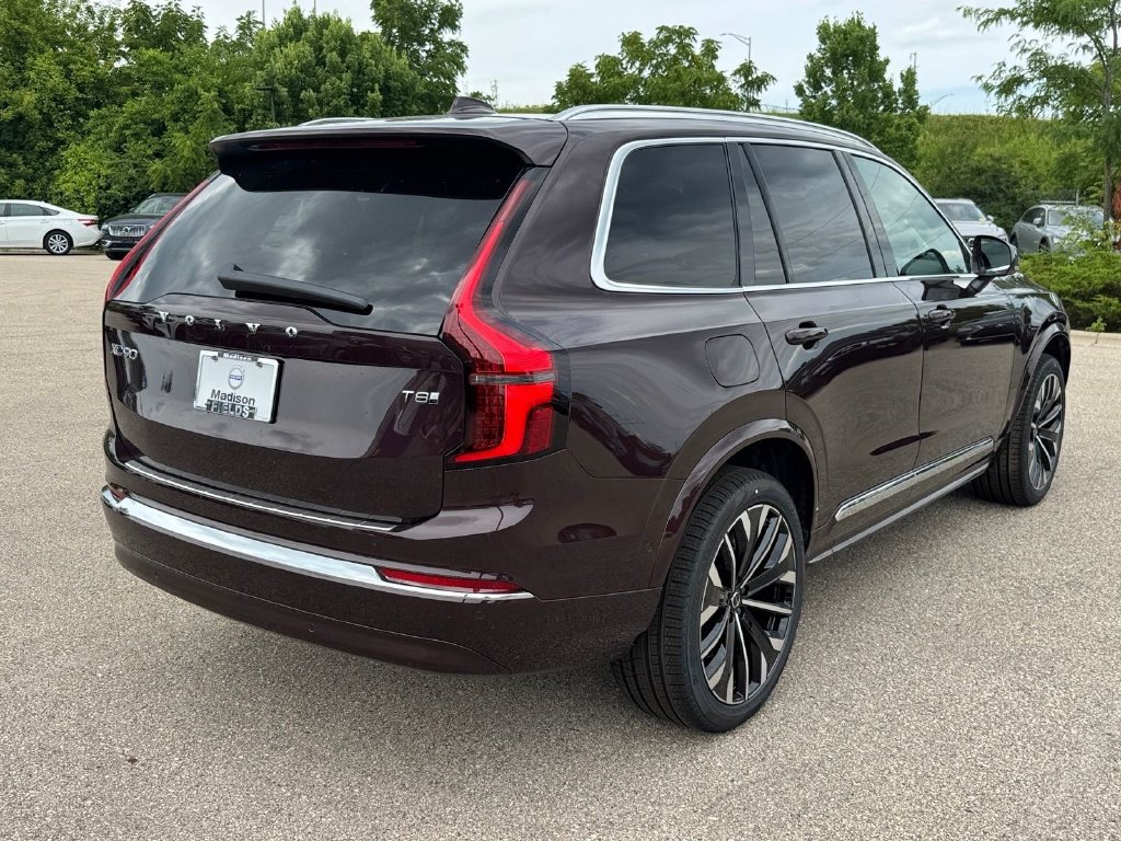 New 2026 Volvo XC90 T8 Ultra w/ Protection Package Premier AWD/4WD image 4