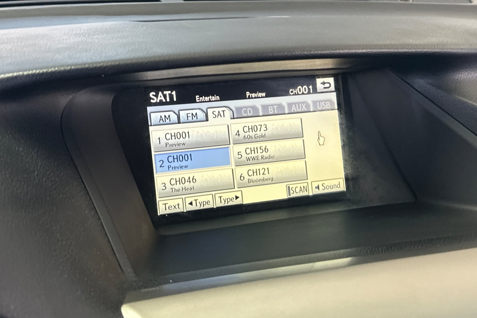 Used 2010 Lexus RX 350 AWD w/ Premium Pkg image 22