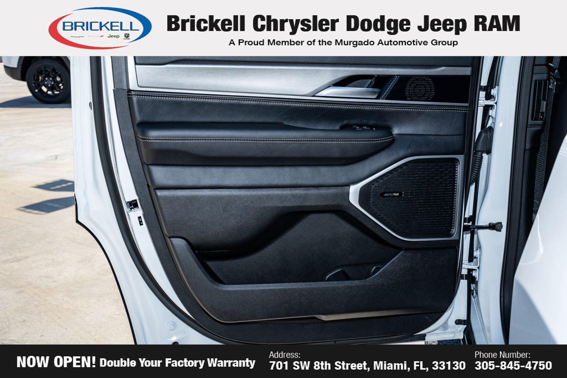 Used 2025 Jeep Wagoneer Series II w/ Convenience Group I AWD/4WD image 14