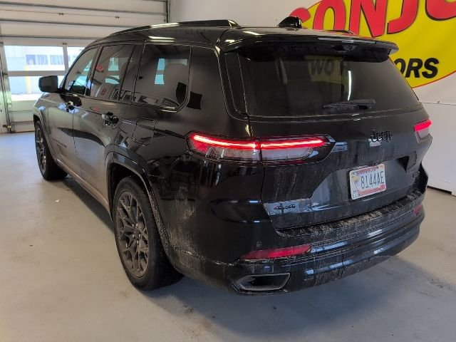 Used 2024 Jeep Grand Cherokee L Summit image 3