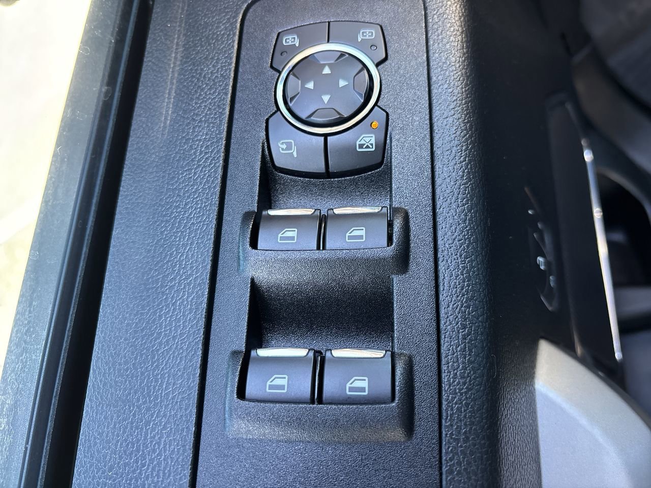 Used 2019 Ford F150 Lariat w/ Equipment Group 502A Luxury image 17