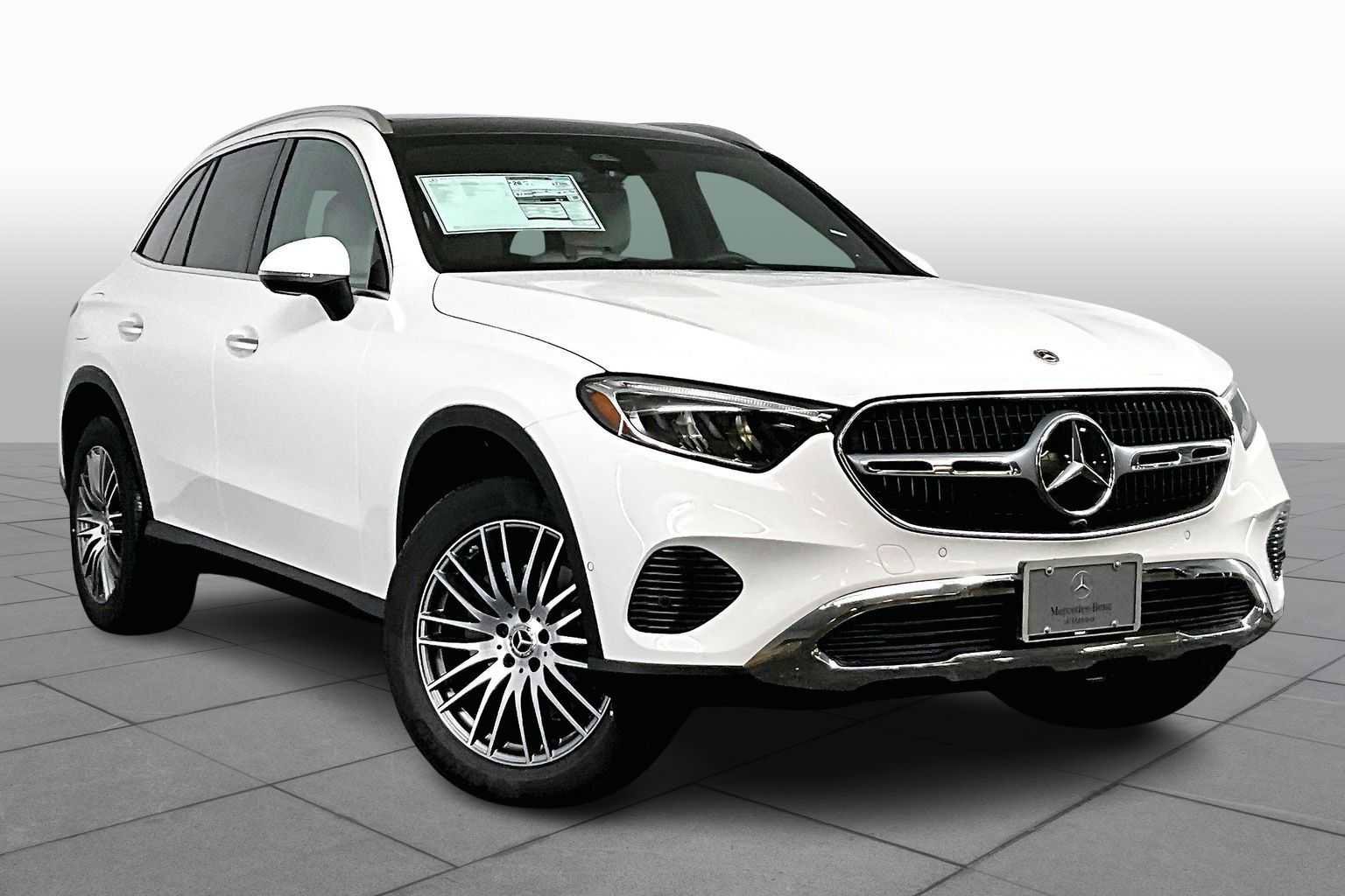 New 2026 Mercedes-Benz GLC 300 GLC 300 image 2