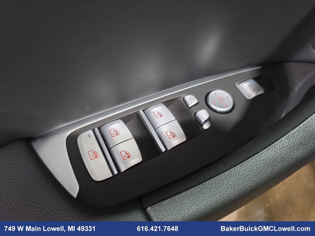 Used 2025 BMW X4 xDrive30i image 29