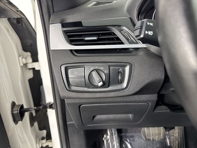 Used 2019 BMW X1 xDrive28i w/ Convenience Package AWD/4WD image 14