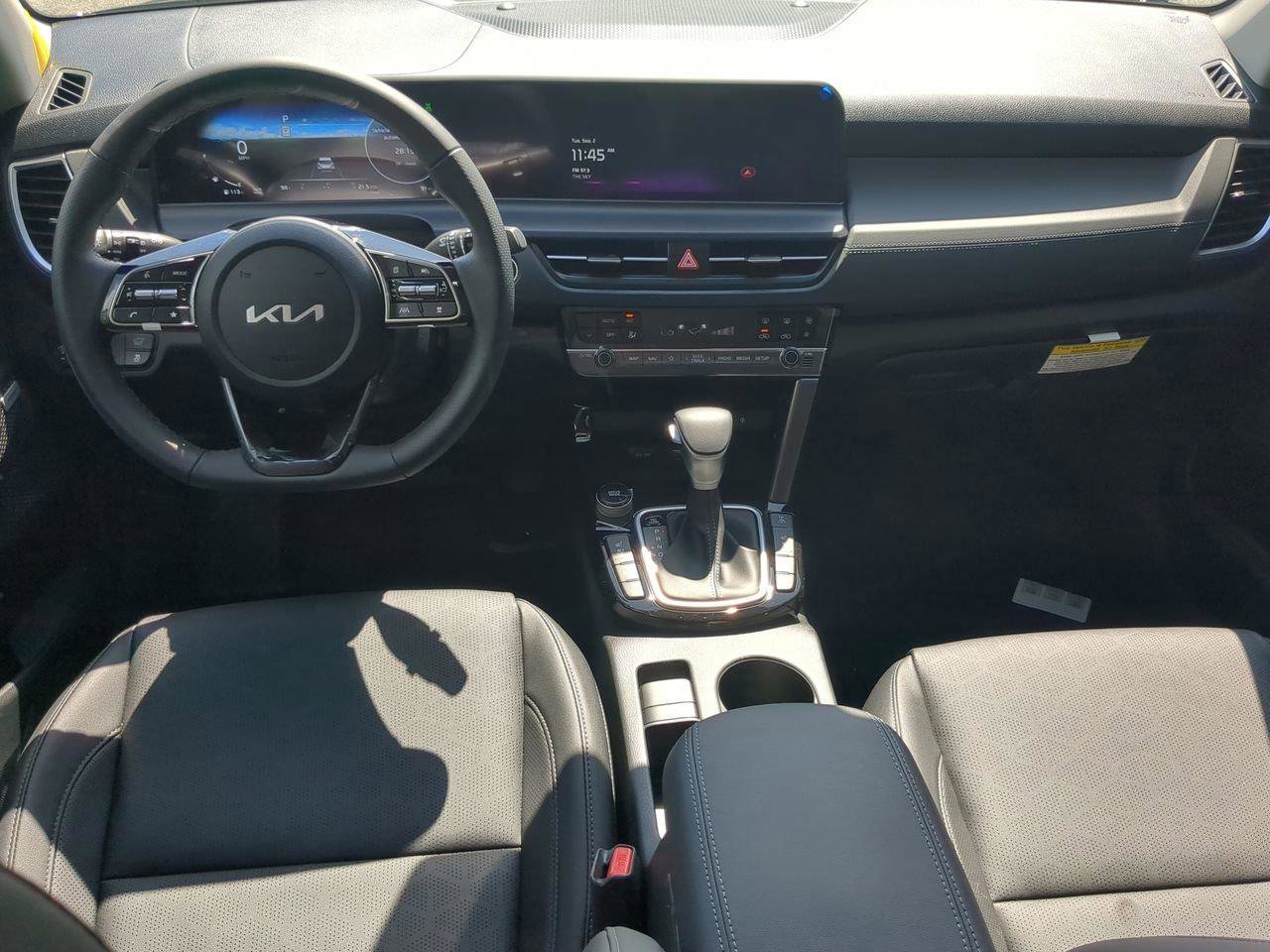 New 2026 Kia Seltos SX w/ SX Sunroof Package image 12