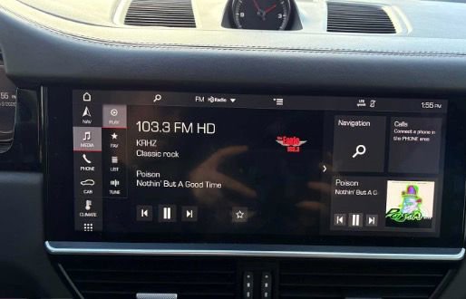 Used 2019 Porsche Cayenne S image 26