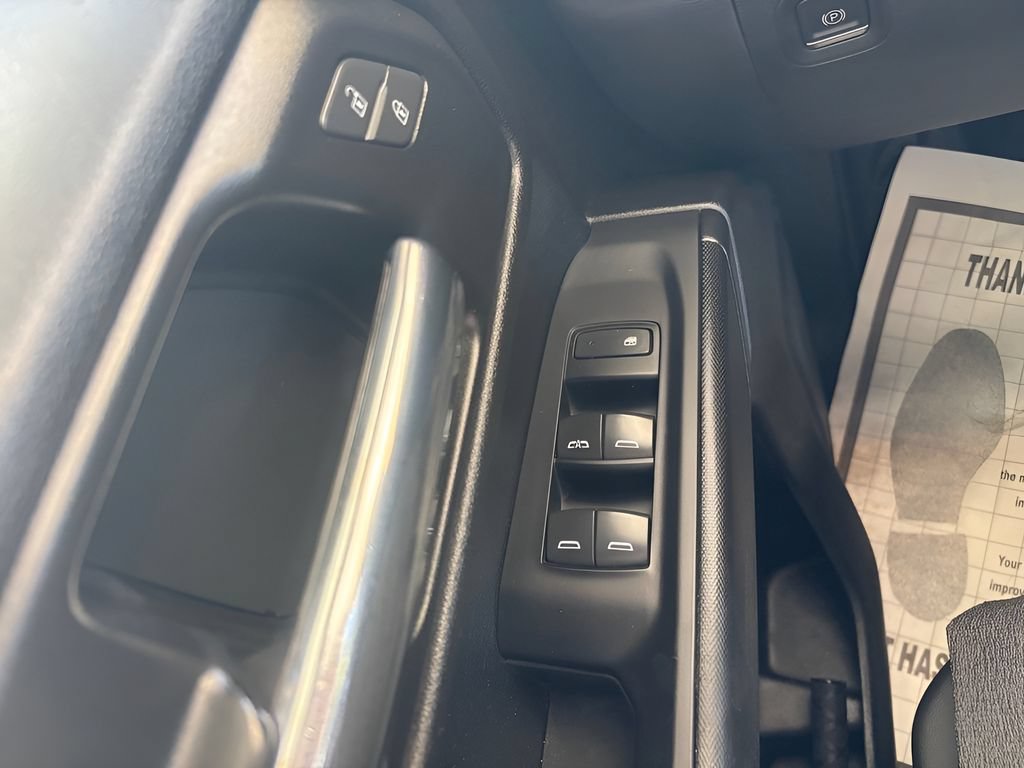 Used 2023 Chevrolet Silverado 1500 W/T RWD image 36