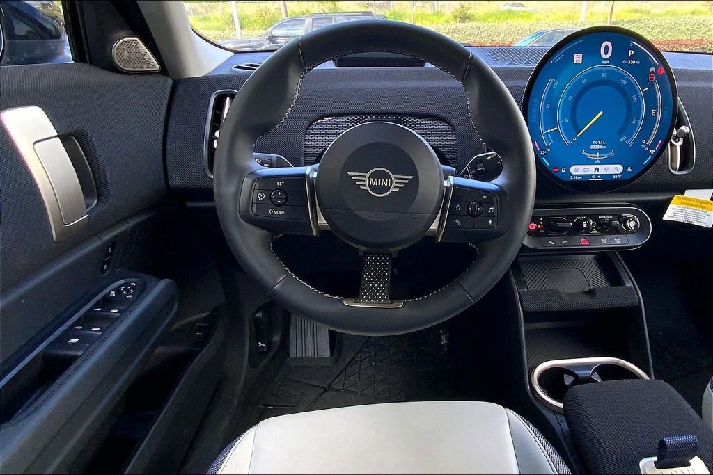 Certified 2025 MINI Cooper Countryman S w/ Comfort Package Max image 6