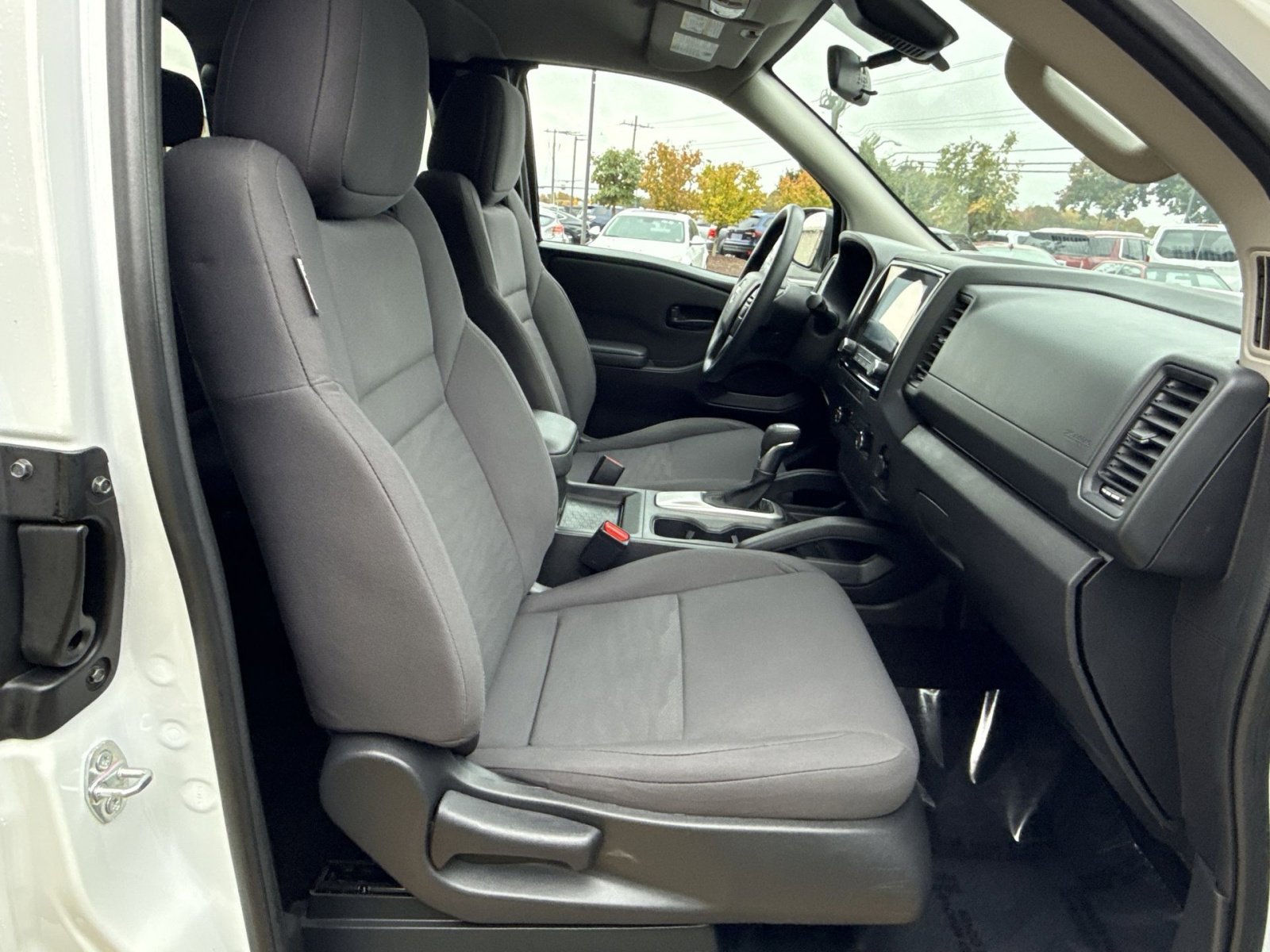 Used 2024 Nissan Frontier S w/ S Utility Package image 24