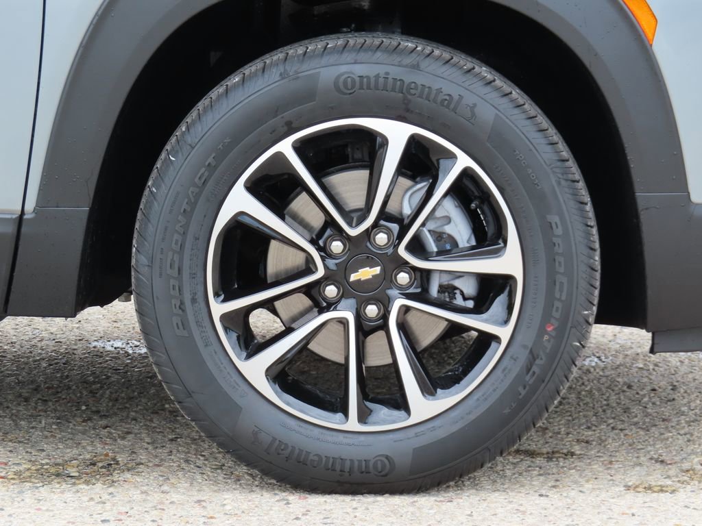 New 2026 Chevrolet TrailBlazer LT w/ Convenience Package AWD/4WD image 14