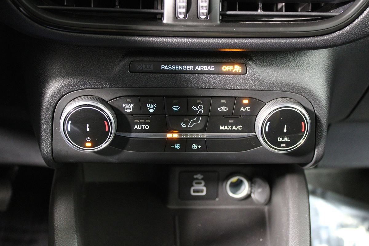 Used 2025 Ford Escape ST-Line FWD image 12