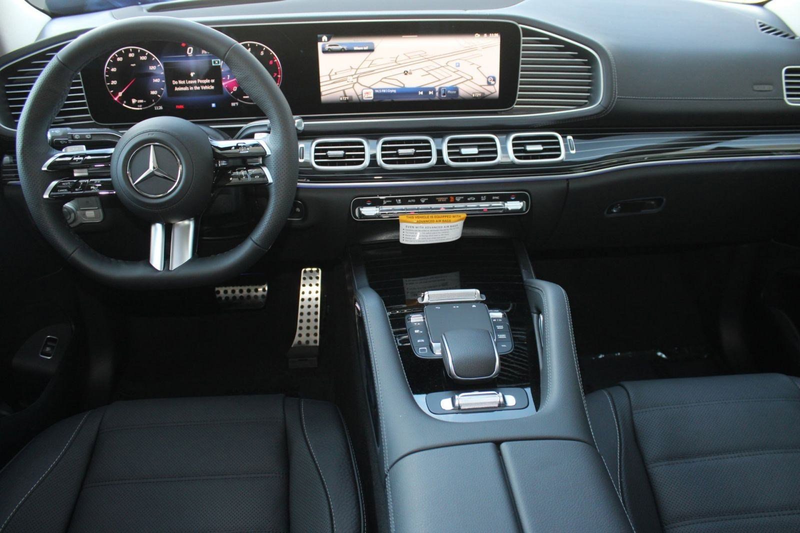 New 2026 Mercedes-Benz GLS 450 4MATIC image 32