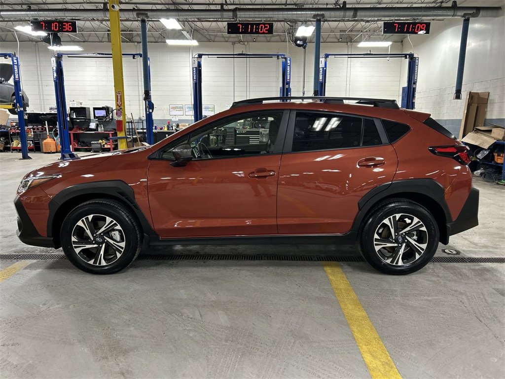 Certified 2025 Subaru Crosstrek 2.0i Premium image 5