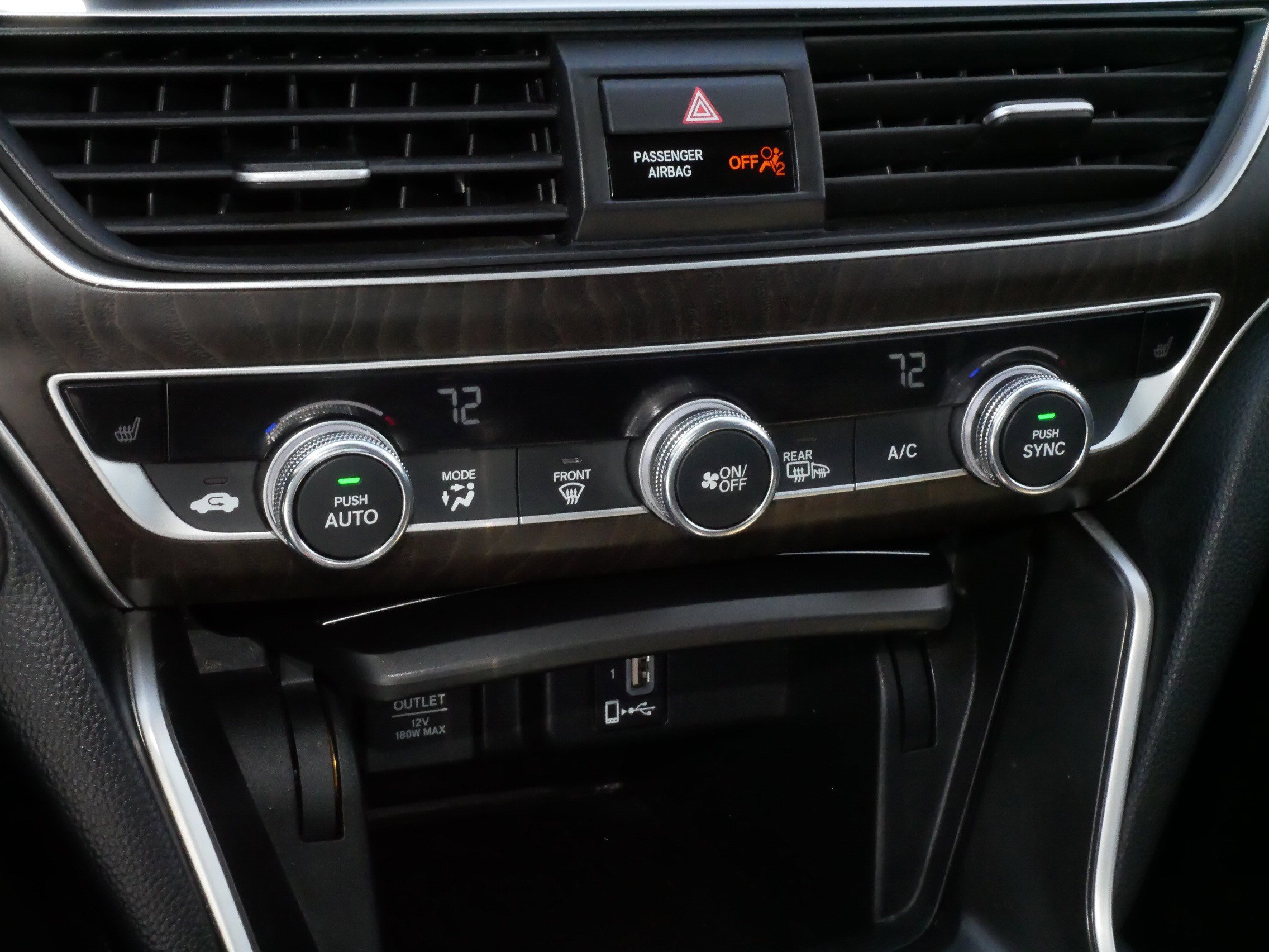 Used 2018 Honda Accord EX-L image 23
