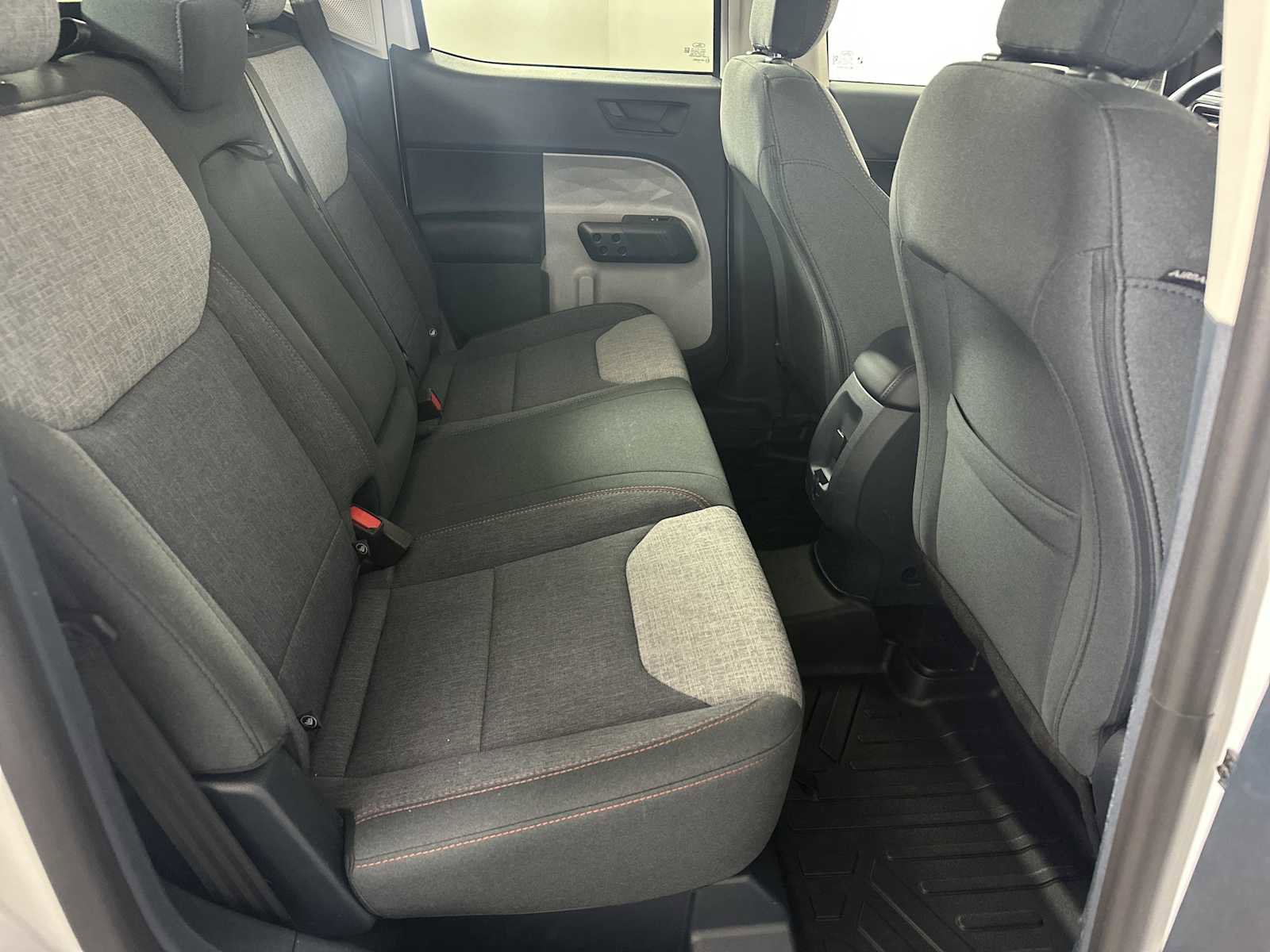 Used 2024 Ford Maverick XLT image 17