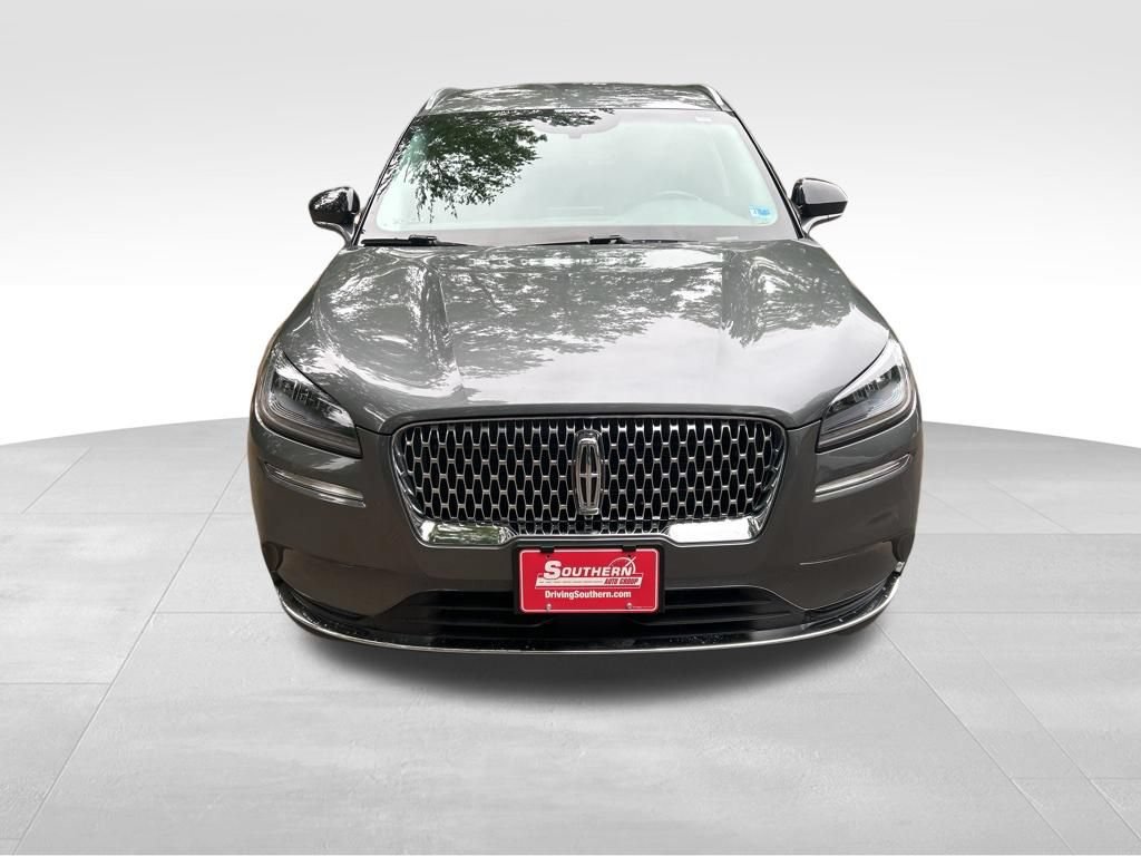 Used 2022 Lincoln Corsair AWD w/ Equipment Group 101A image 9