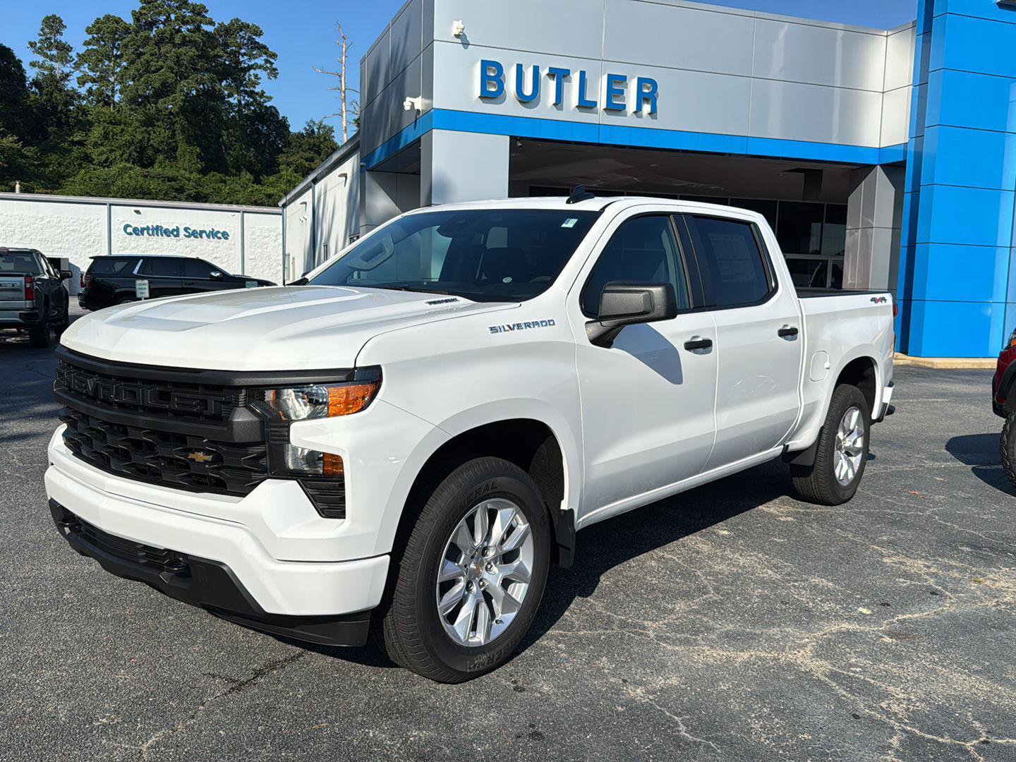 New 2026 Chevrolet Silverado 1500 Custom video 1