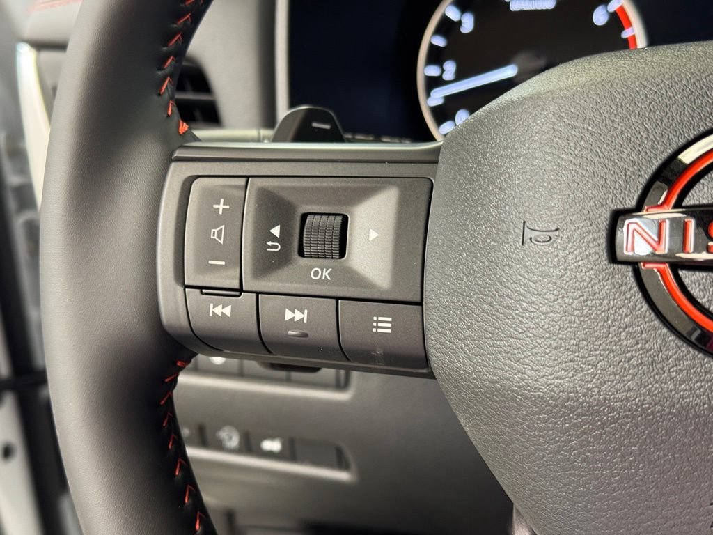 New 2026 Nissan Rogue SV AWD/4WD image 32