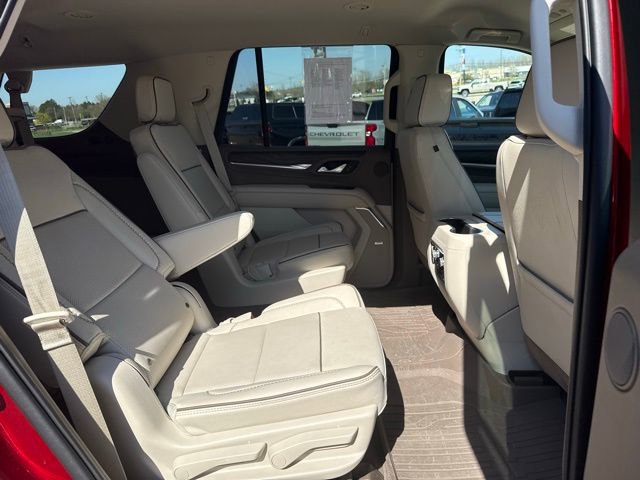 Used 2022 GMC Yukon Denali AWD/4WD image 31