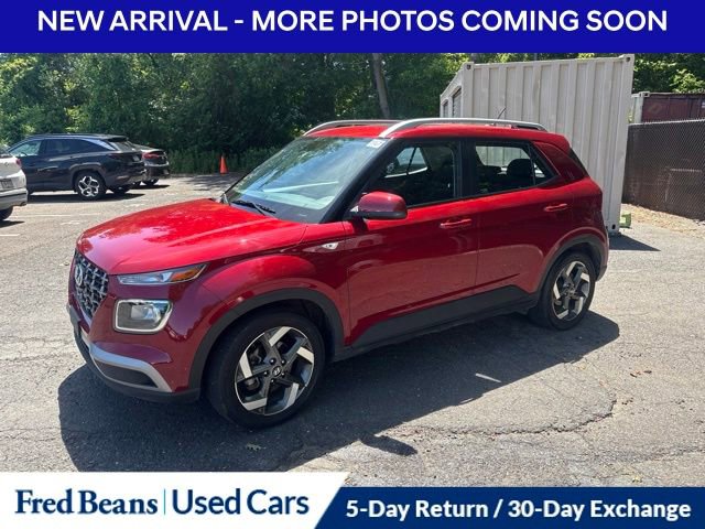 Certified 2023 Hyundai Venue SEL w/ Cargo Package FWD image 6